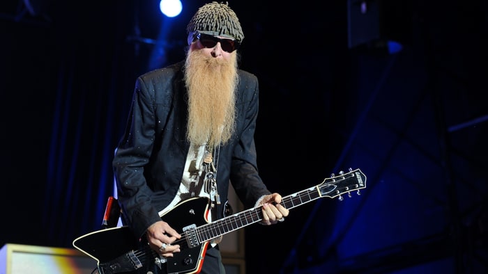 Billy Gibbons playing