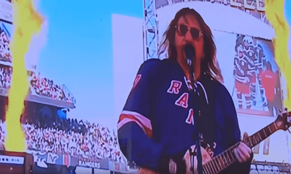 Ace Frehley performing New York Groove on NHL’s Winter Classic