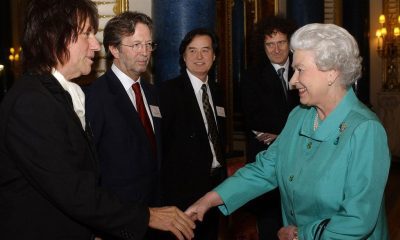 Jeff Beck, Jimmy Page, Eric Clapton, Brian May ant Queen Elizabeth