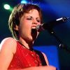 See 5 amazing Dolores O'Riordan performances with the Cranberries
