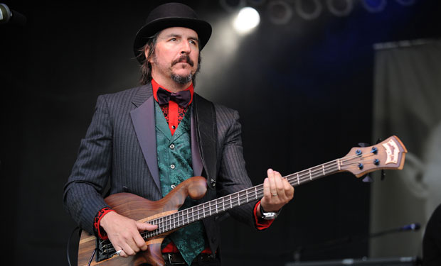 Les Claypool playing bass