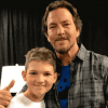 Eddie Vedder meets child with cancer