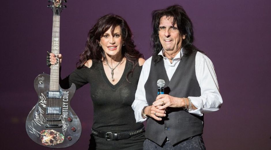 Alice Cooper and wife