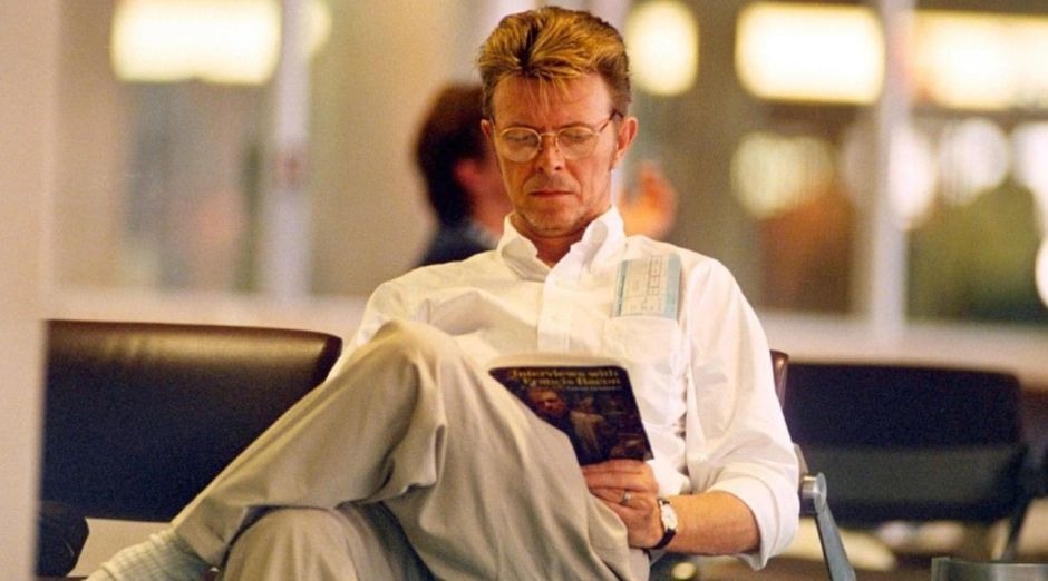 David Bowie and his 100 favorite books of all time