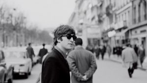 John Lennon sung glasses