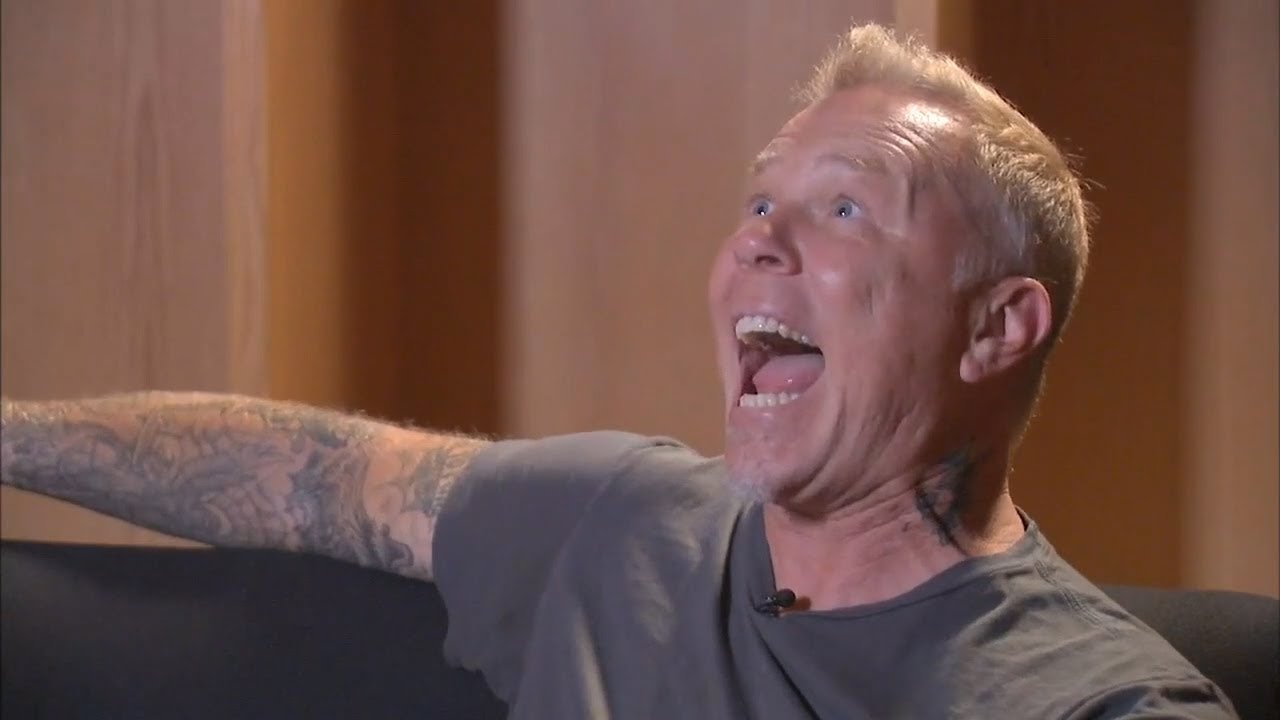 James Hetfield says what he thinks about people who wear Metallica shirts and have no ideia that the band exists