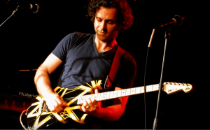 Dweezil Zappa playing van halen