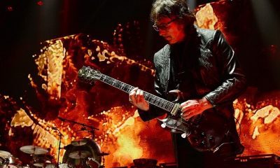 Tony Iommi playing the end tour