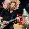Dave Mustaine playing guitar