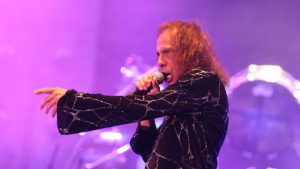 Ronnie James Dio singing