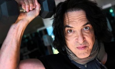 Paul Stanley working out