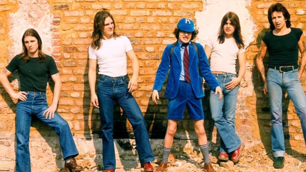 ACDC 70s