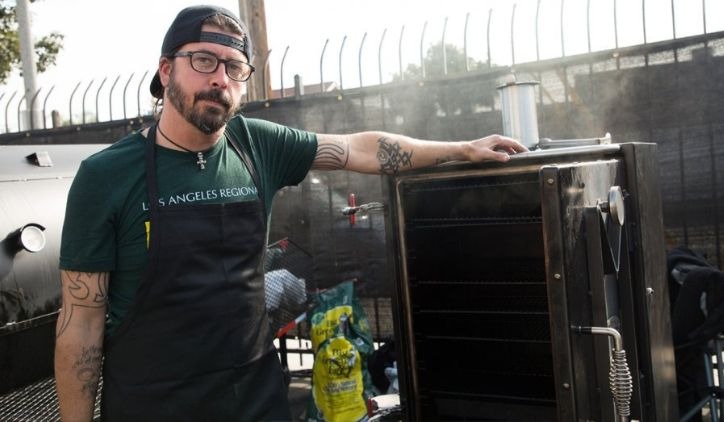 Dave Grohl barbecue