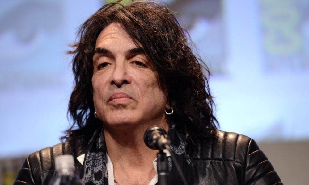 Paul Stanley slams lawmakers about gun control