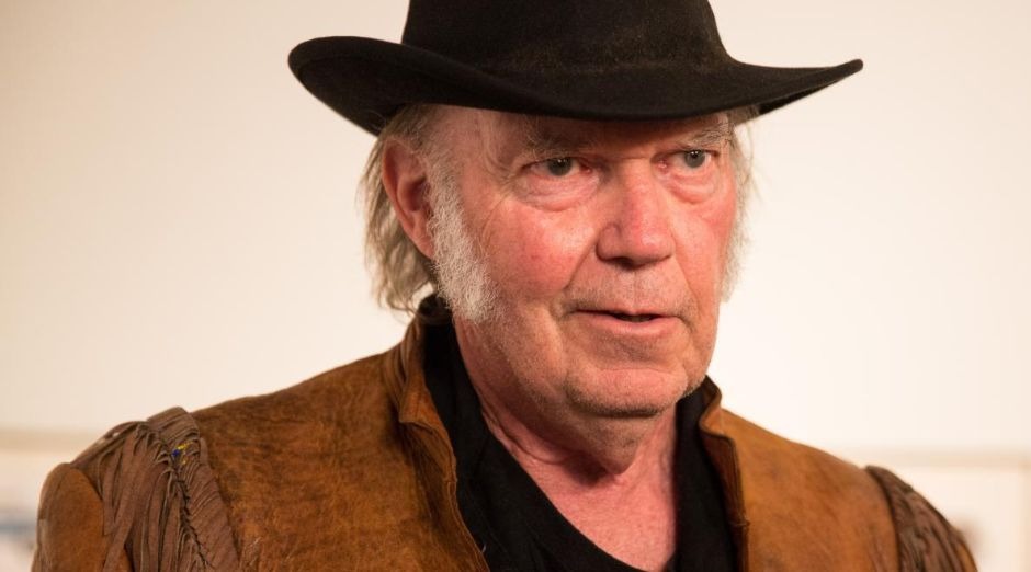 Neil Young citizenship