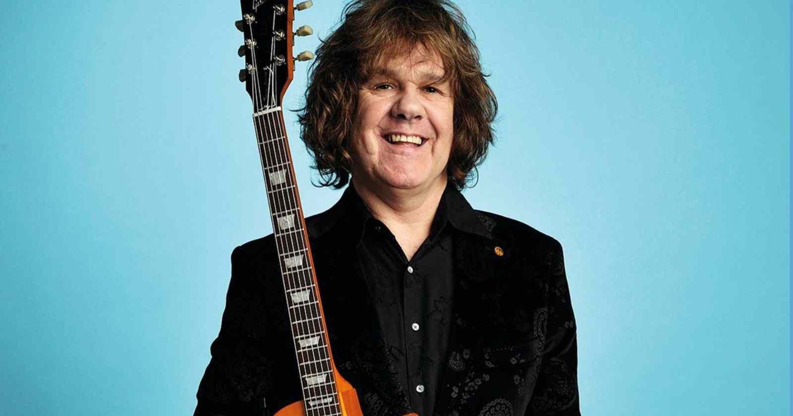 New Gary Moore song "In My Dreams" is released 10 years after his death