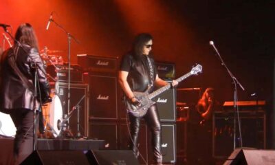 Gene Simmons playing Ace Frehley songs