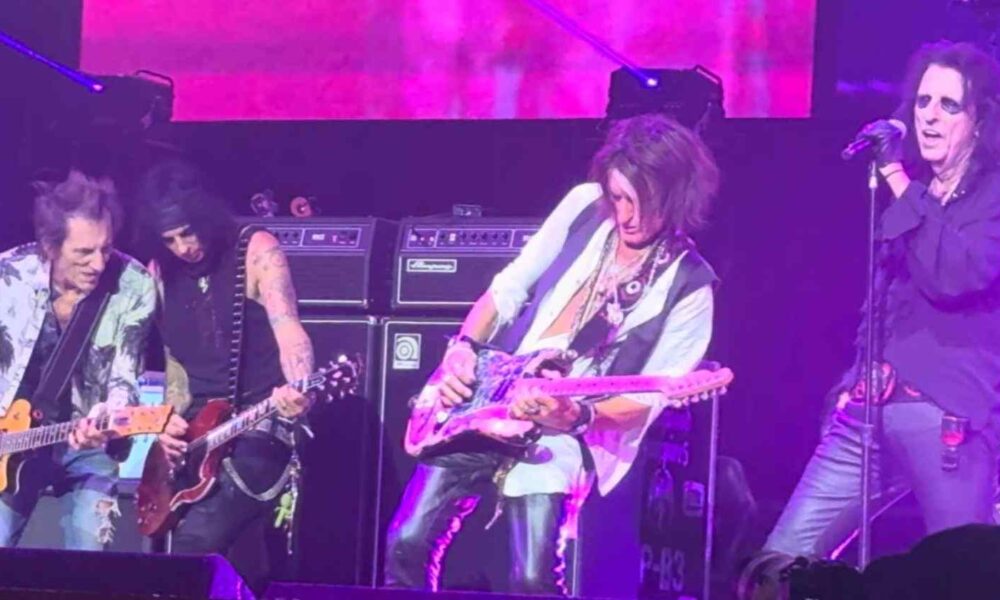 Hollywood Vampires with Ronnie Wood 2026