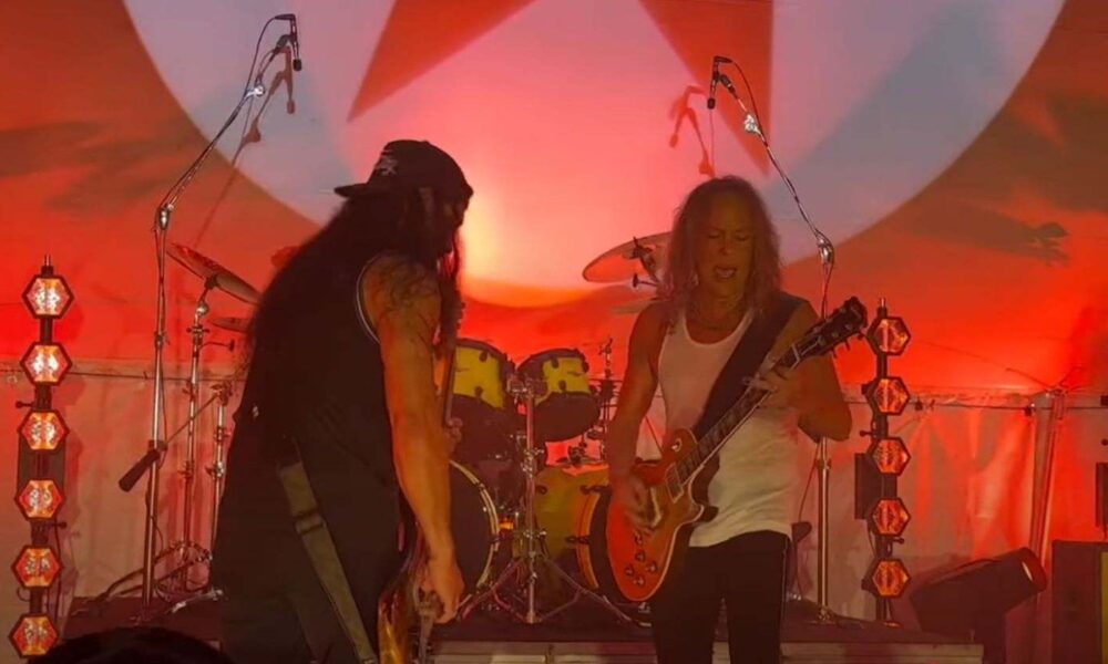 Kirk Hammett and Rob Trujillo 2025