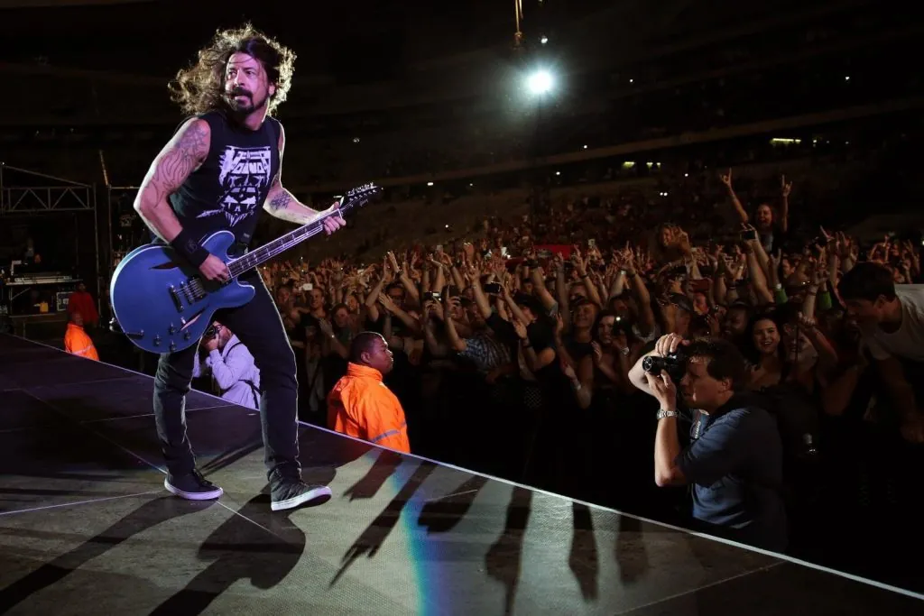 Watch Foo Fighters performing Van Halen's Jump