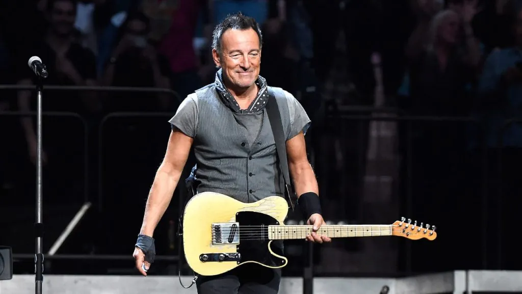 bruce_springsteen on stage
