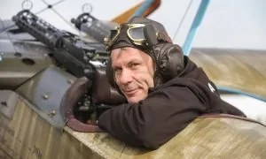 Bruce Dickinson pilot