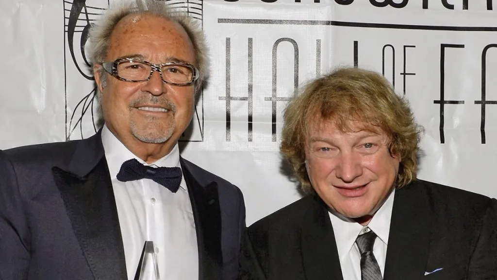 Mick Jones and Lou Gramm