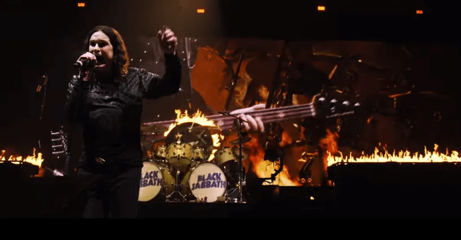 See Black Sabbath performing Iron Man for the last time on The End