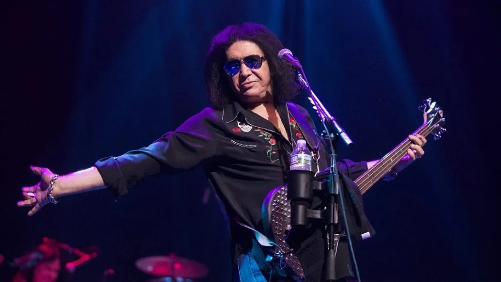 Gene Simmons says he will prove his innocence in sexual harassment case