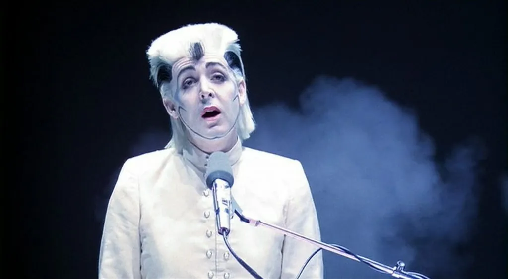 Great Forgotten Songs #44 – Paul McCartney “No More Lonely Nights”