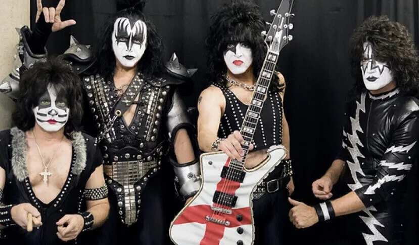 Kiss 2018