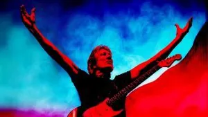 Roger Waters us + Them