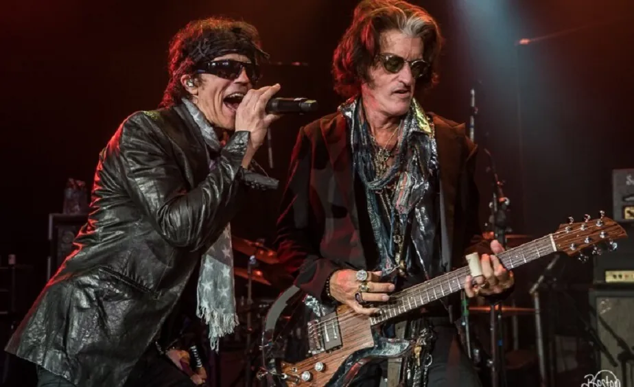 Gary Cherone and Joe Perry