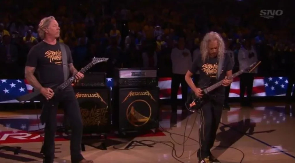 James Hetfield Kirk Hammett