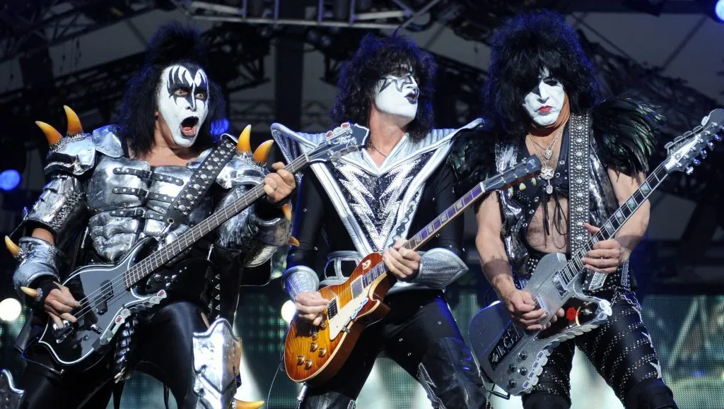 Kiss cancels 2020 dates