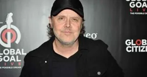 Lars Ulrich drummer