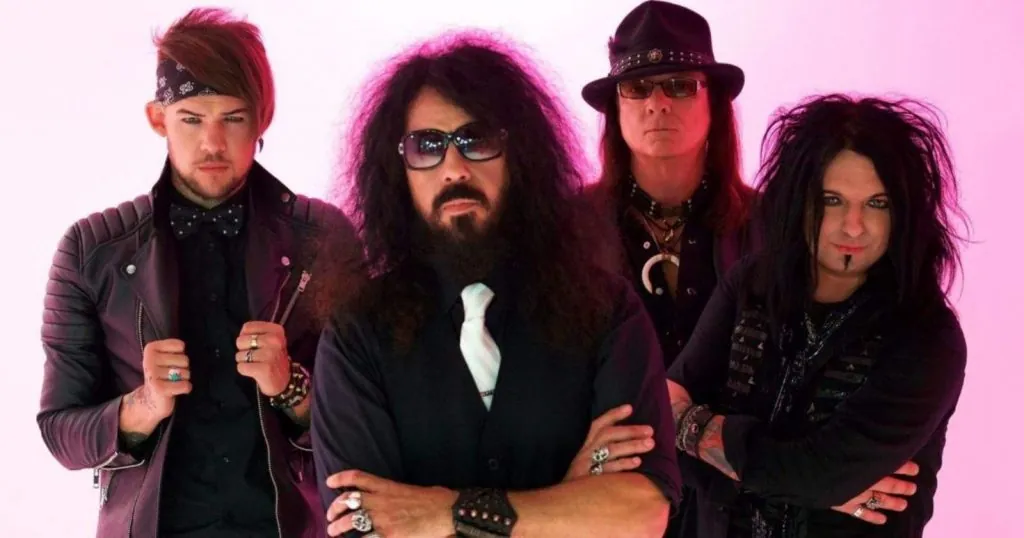 Quiet Riot 2020