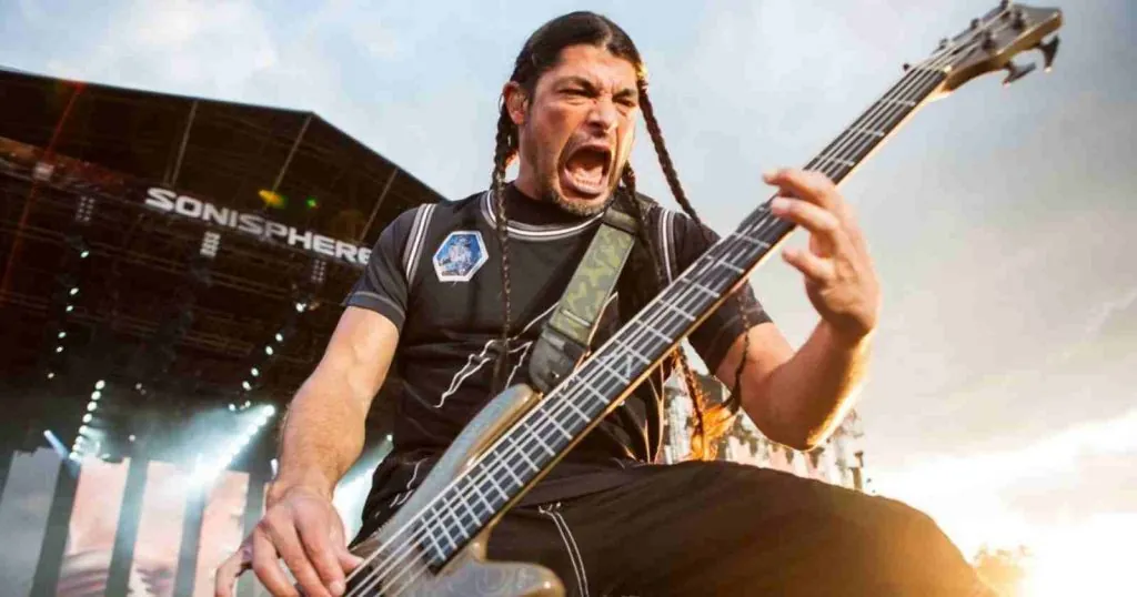 Robert Trujillo