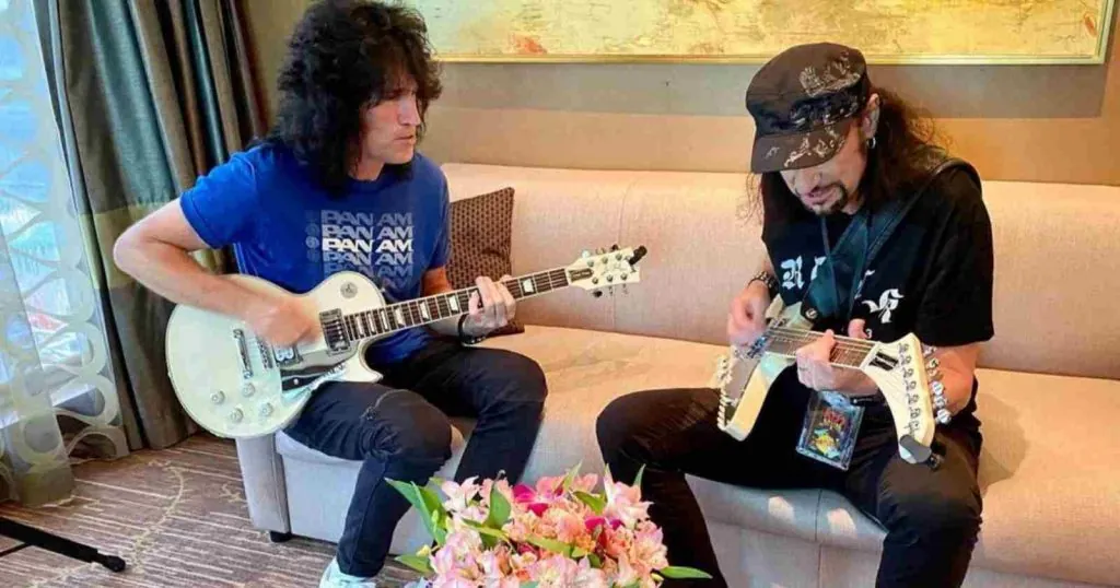 Bruce Kulick Kiss