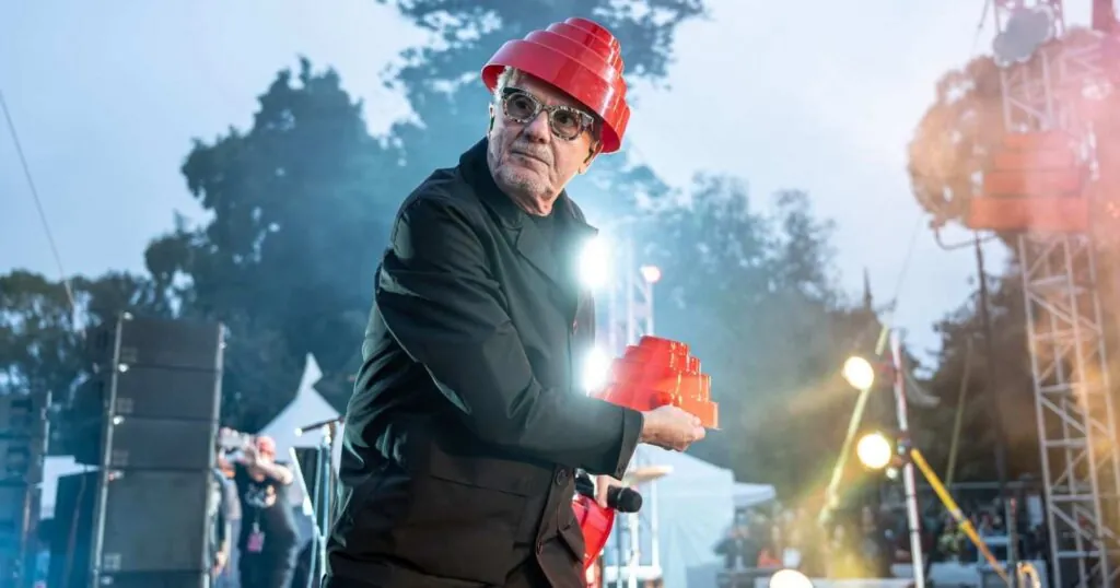 Devo 2026 tour dates