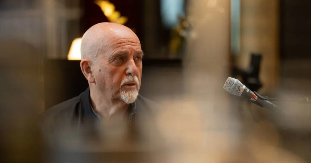 Peter Gabriel